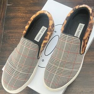 Steve Madden Checkered Slip-On Shoes with Animal Print Accent size women's 8